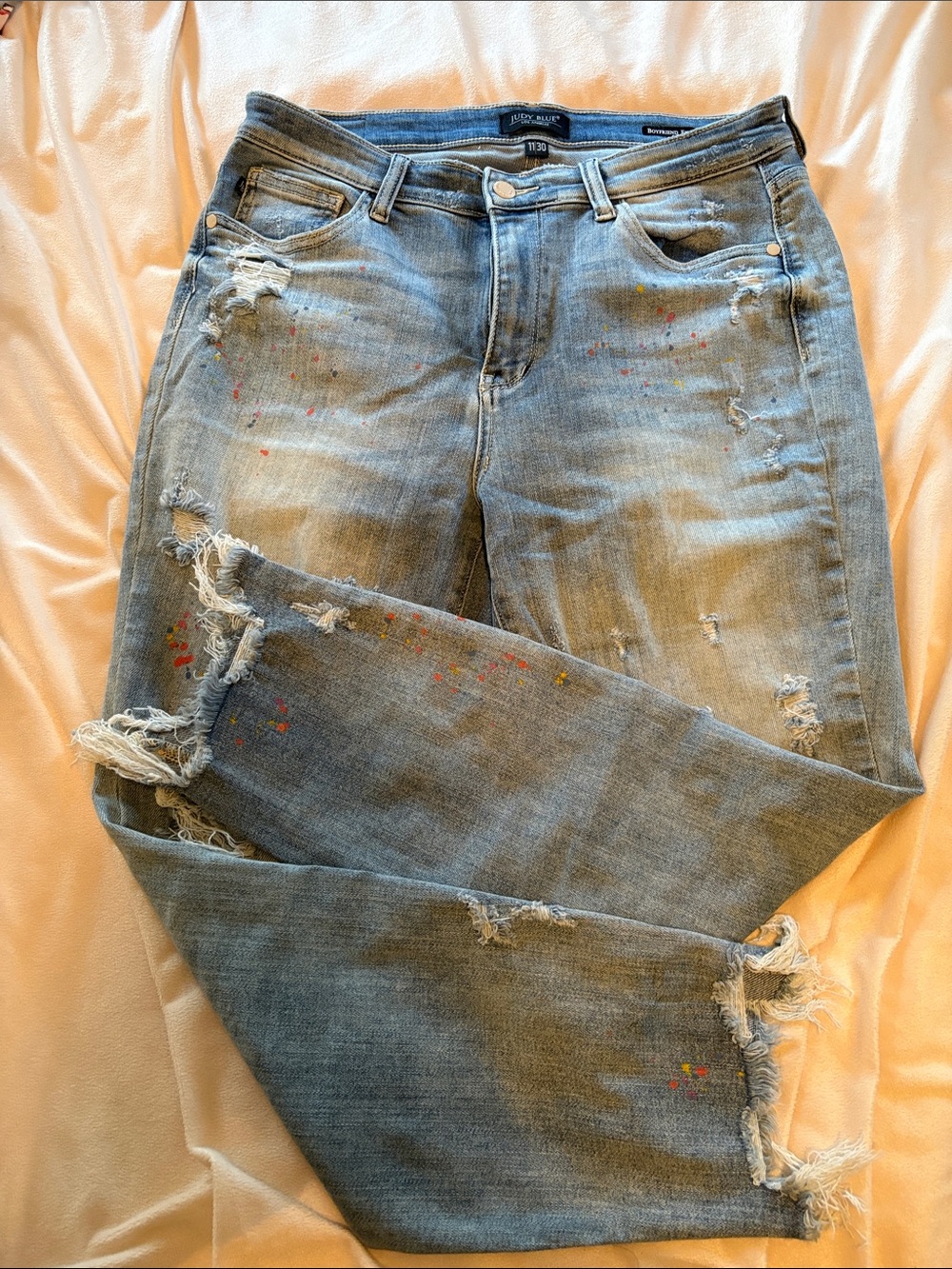 Judy Blue Light Blue Distressed Boyfriend Jeans with Paint-Splatter